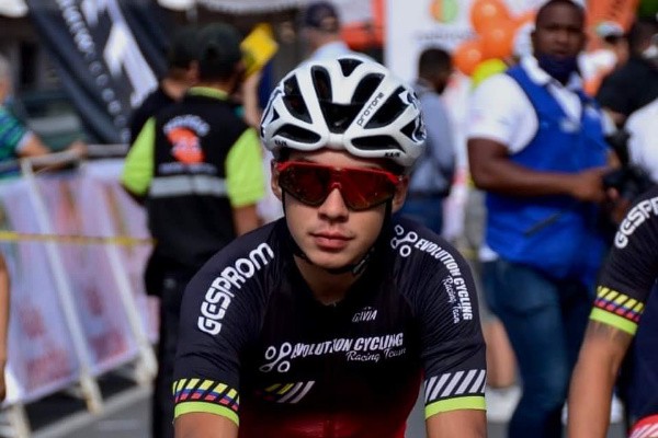 Ciclistas huilenses a conquistar el Clásico RCP de Panamá