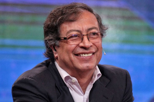 Petro lidera intención de voto presidencial
