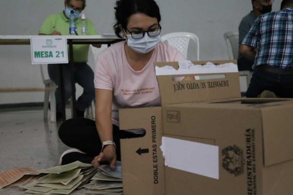 Estafadores se están valiendo de las próximas elecciones