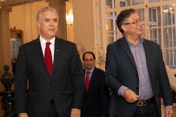 Invamer: Petro 64% de imagen favorable; Duque 27% de aprobación