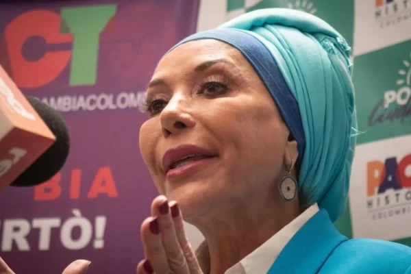 Piedad Córdoba habla de su estado desde una UCI en Medellín