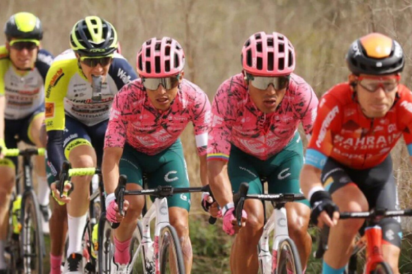 ¿Será la Vuelta a Burgos el regreso de Egan Bernal?