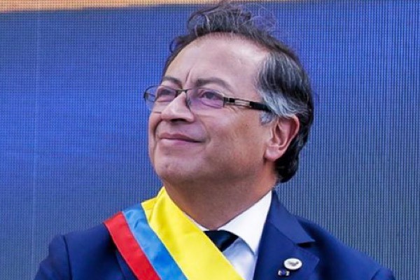 Los más de 120 cargos de presidencia que eliminará Gustavo Petro