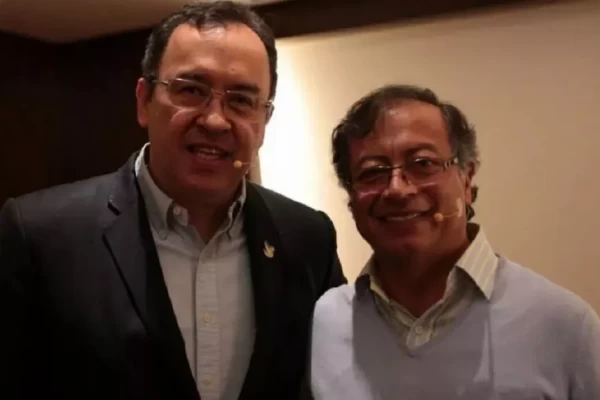 Ministro promueve movilizaciones para presionar aprobación de la reforma tributaria