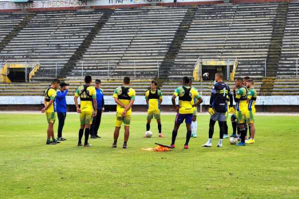 Atlético Huila recibe al Cúcuta Deportivo
