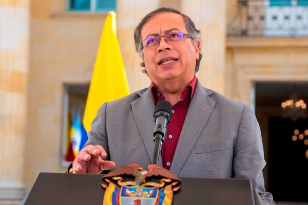 Gustavo Petro invita a participar en los ‘diálogos regionales vinculantes’