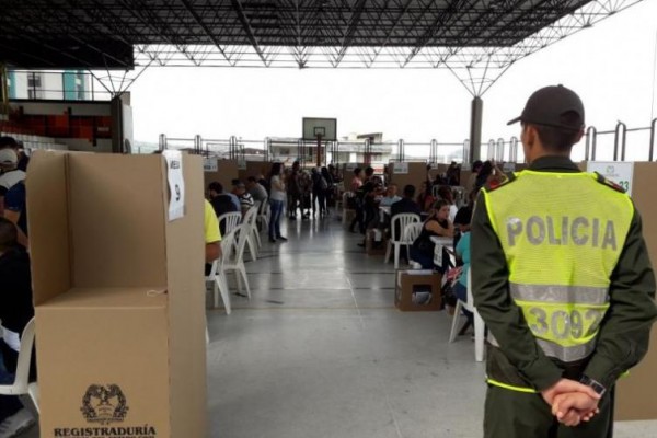 Militares y policías no podrán ir a las urnas