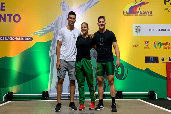 Tras varios años de ausencia, pesas del Huila le apuntan a los Juegos Nacionales