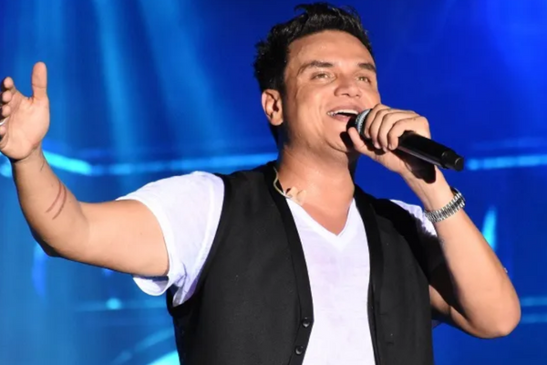 Silvestre Dangond deja la música para dedicarse a los negocios