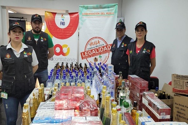 Millonaria aprensión de licor y cigarrillos en los municipios de Acevedo, Aipe y Suaza