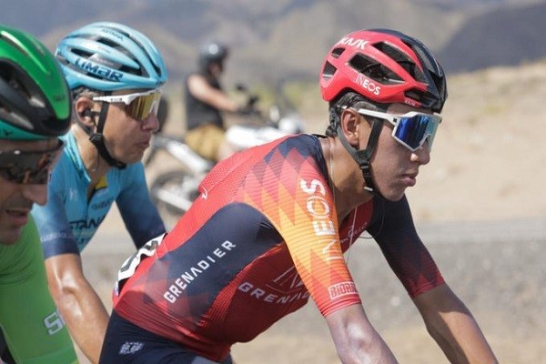 Egan Bernal se retira de la Vuelta a San Juan