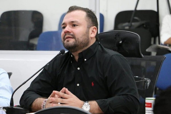 Alejandro Serna dio vía libre a crédito de los 25 mil millones