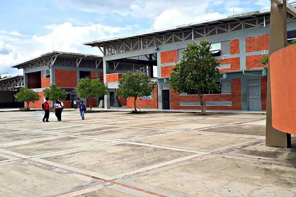 Profesor acusado de abuso sexual fue destituido