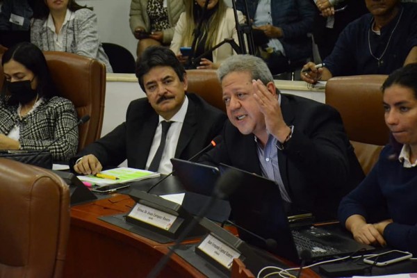 Gobernador del Huila se para firme ante la ANLA