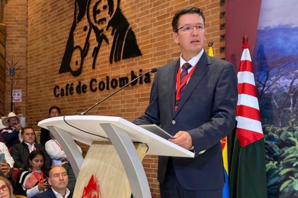 Orgullo huilense, nuevo gerente de la Federación Nacional de Cafeteros