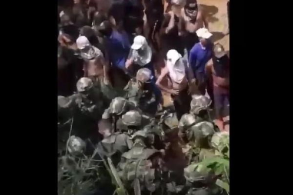 Atención: Secuestraron a un grupo de más de 20 militares