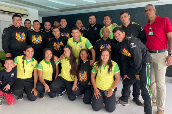 Luchadores huilenses en la recta final para su último clasificatorio de los Juegos Nacionales