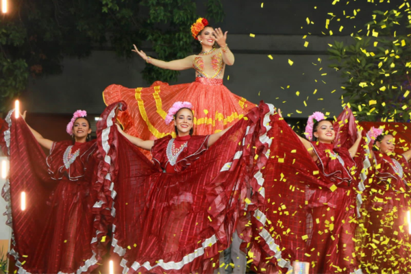 23 candidatas, 23 regiones que llegaron al Huila a pegarse la rodadita