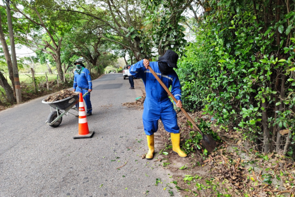 Nuevos convenios generan empleo y fortalecen las juntas de acción comunal en el Huila