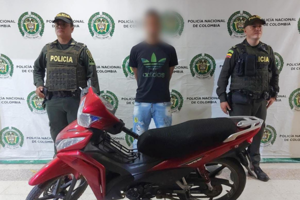 Capturado mientras manejaba una motocicleta hurtada en Neiva