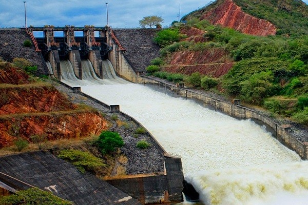 Findeter aprobó línea de crédito por $1 billón para distribuidoras y comercializadoras de energía