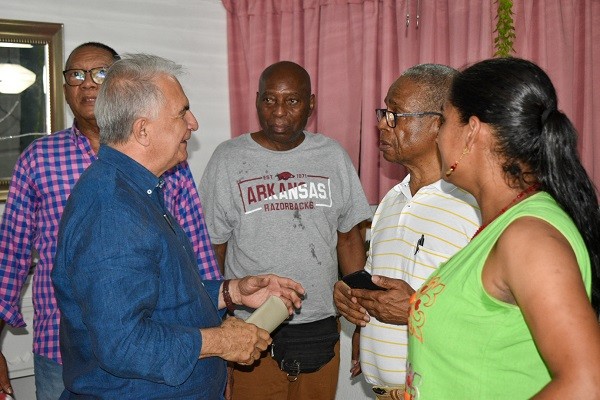 Organizaciones afro del Huila dan su voto de confianza a Rodrigo Villalba