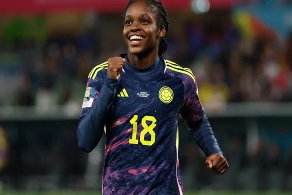 Linda Caicedo, en el Top-10 de las mejores jugadoras del mundo