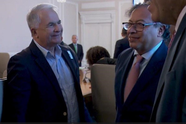 Rodrigo Villalba, hace parte de los gobernadores aliados de Petro