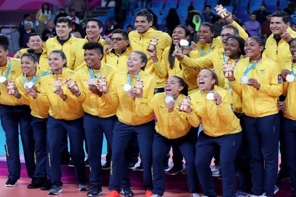 Medallistas colombianos se preparan para participar en París