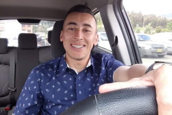 Policía Colombiano asesinado y su hermano se encuentra herido en Ecuador