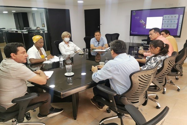 Gobernación del Huila articula acciones en favor de las víctimas del conflicto armado