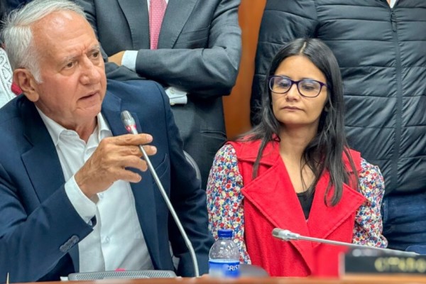 Quedó archivada la Reforma a la Salud en el Senado