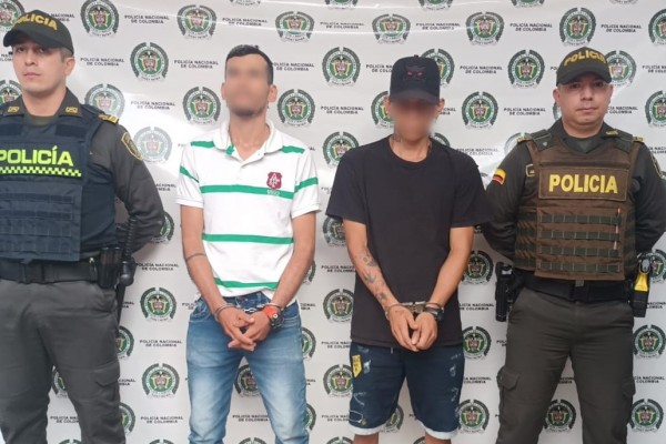 Capturados pretendiendo comercializar varias dosis de marihuana