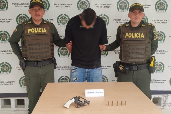 Con domiciliaria y andaba armado por las calles de Pitalito