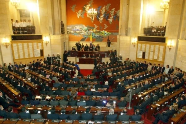Casi $50 millones quedaron ganando los congresistas colombianos