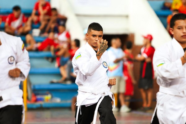 Arrancó oficialmente Campeonato Nacional de Lucha en el Huila
