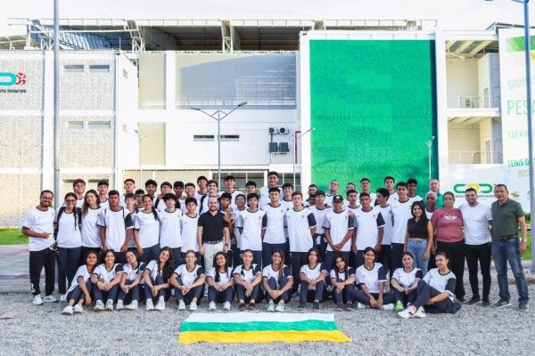 Deportistas huilenses participan en la final nacional de los juegos Intercolegiados