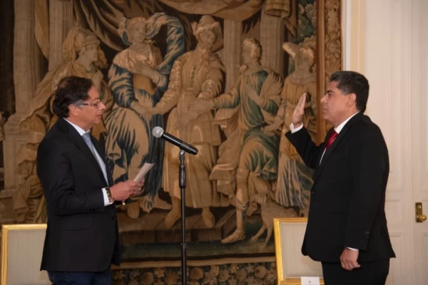 Quedó posesionado el nuevo Contralor General de la República