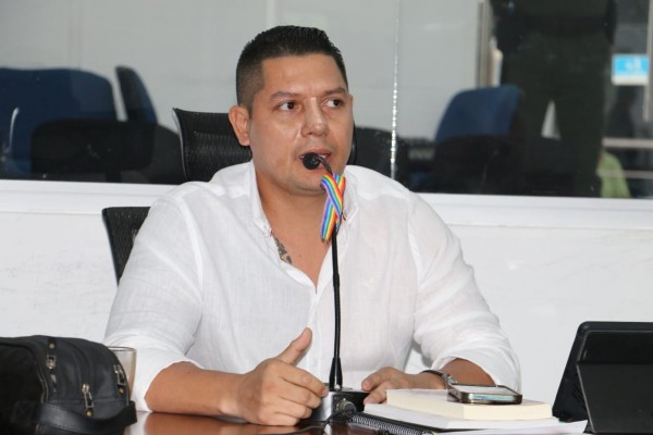 Concejal Abel Mendoza reasumió su curul en el Concejo de Neiva