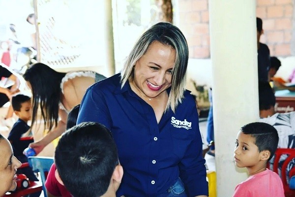 Todos quieren a Sandra