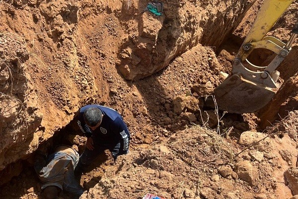 Hombre perdió la vida en alud de tierra