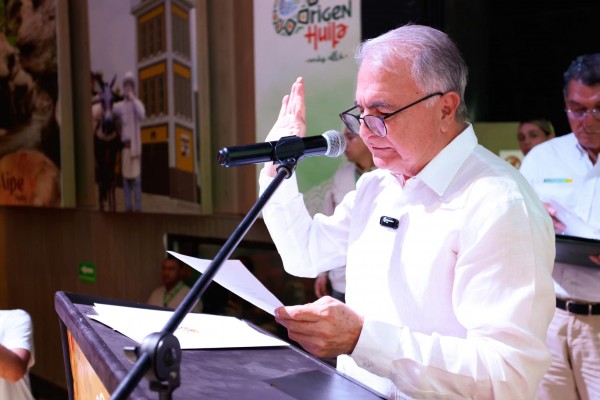 39 nuevos funcionarios públicos tiene la Gobernación del Huila
