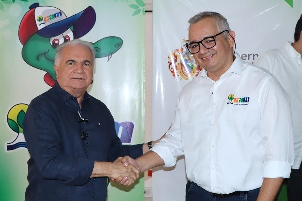 CAM y Gobernación firmaron convenio para cuidar el medio ambiente en el Huila
