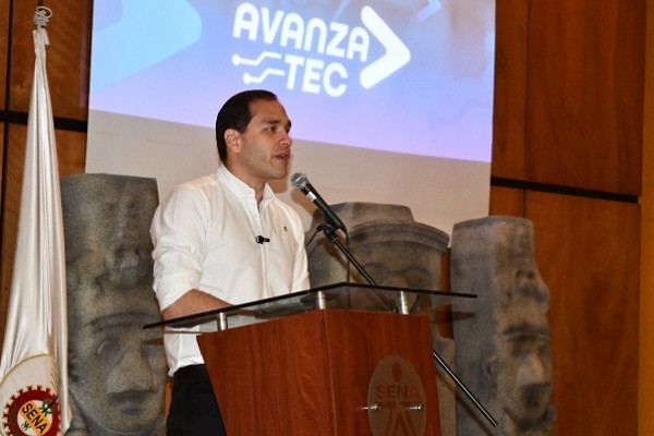 En el Huila se lanzó la estrategia 'Avanza TEC'