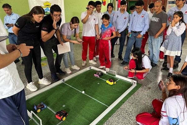 Neiva tuvo su 1er Intercolegiado de Robótica