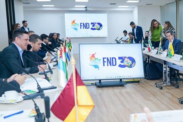 En riesgo regalías para las regiones, llamado de los gobernadores al Gobierno Nacional
