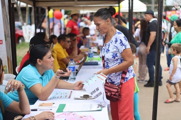 Alcaldía de Neiva y su oferta institucional hizo presencia en la comuna dos
