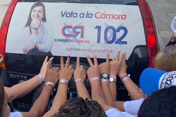 Rifirrafe político en Cambio Radical