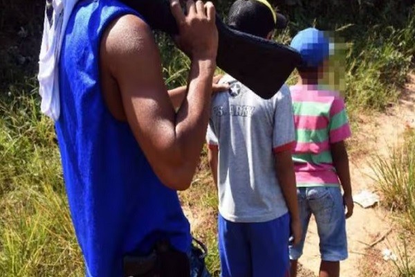 Denuncian reclutamiento de menores en el Huila