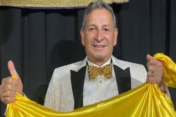 Darío Gómez sorprendió en pasarela de la Semana de la Moda en París